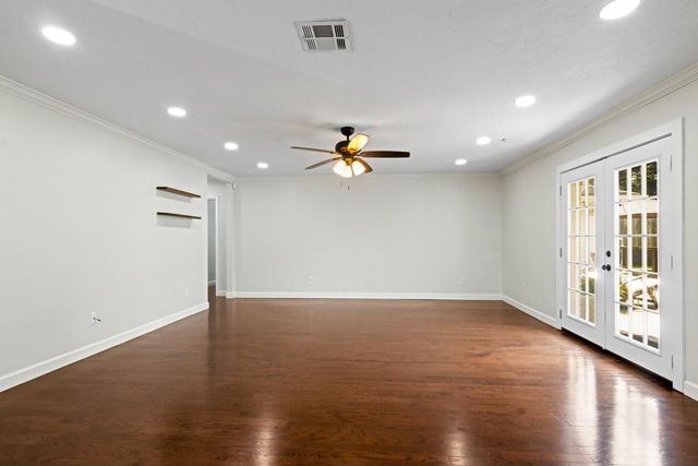 5219 Cheena Drive, Houston, TX 77096