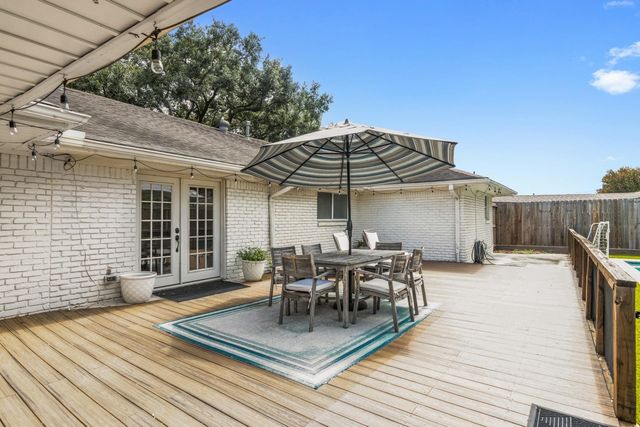 5219 Cheena Drive, Houston, TX 77096