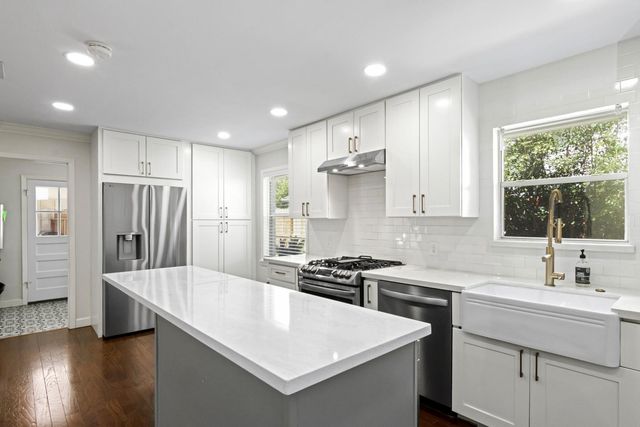 5219 Cheena Drive, Houston, TX 77096