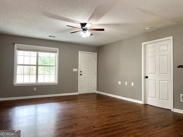 5450 Crest Highway, Thomaston, GA 30286