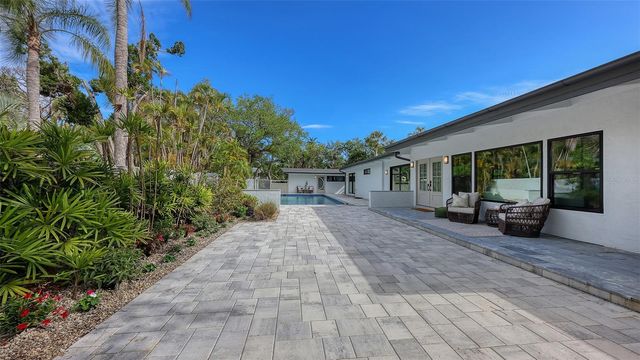 7345 PINE NEEDLE ROAD, Sarasota, FL 34242