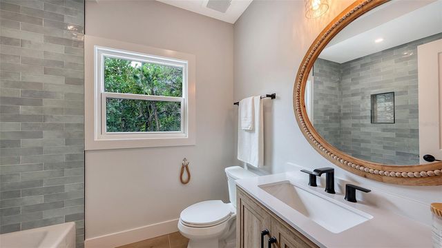 7345 PINE NEEDLE ROAD, Sarasota, FL 34242
