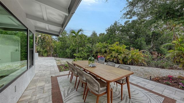 7345 PINE NEEDLE ROAD, Sarasota, FL 34242