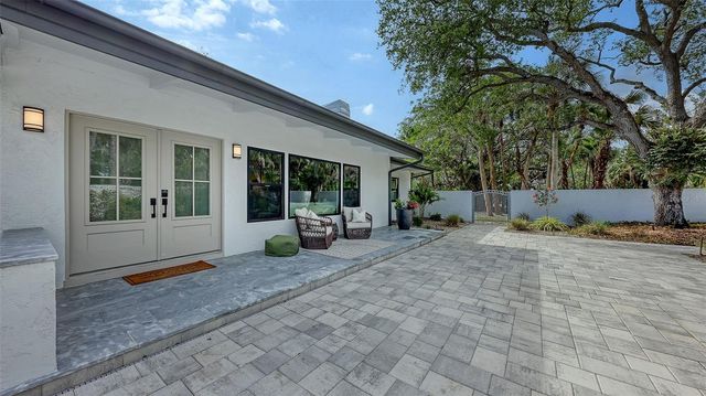 7345 PINE NEEDLE ROAD, Sarasota, FL 34242