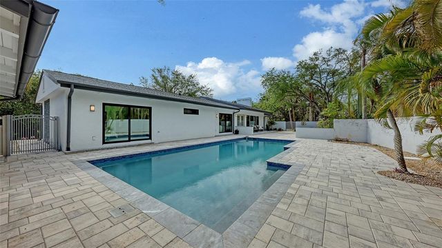 7345 PINE NEEDLE ROAD, Sarasota, FL 34242