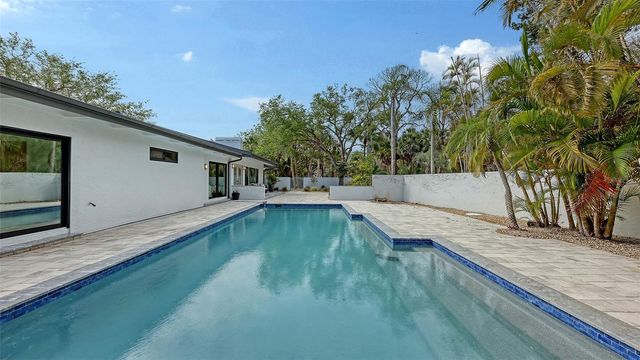 7345 PINE NEEDLE ROAD, Sarasota, FL 34242