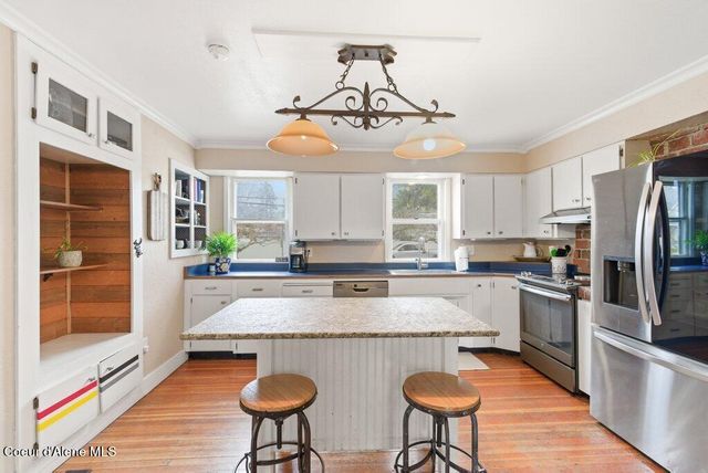 1027 E INDIANA AVE, Coeur D'alene, ID 83814