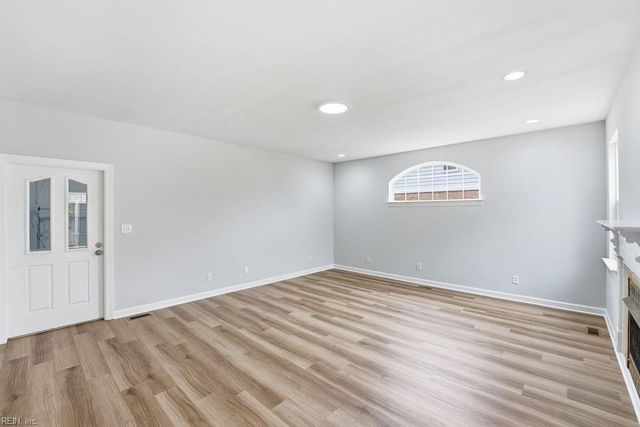 116 North Shore RD, Norfolk, VA 23505