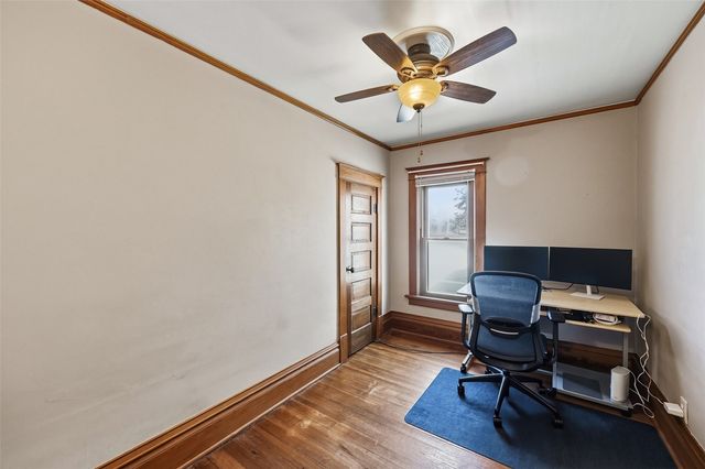440 8th St, Marion, IA 52302