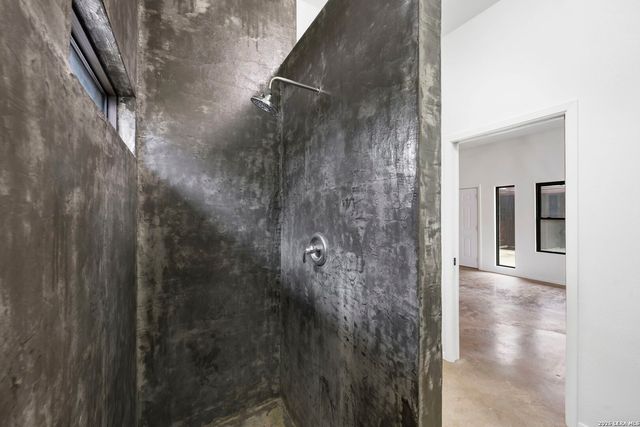 9616 Azalea Cir., Garden Ridge, TX 78266