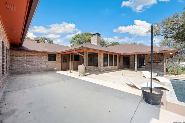 9616 Azalea Cir., Garden Ridge, TX 78266