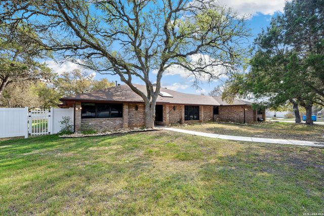 9616 Azalea Cir., Garden Ridge, TX 78266