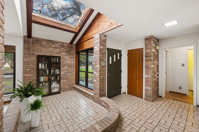 9616 Azalea Cir., Garden Ridge, TX 78266