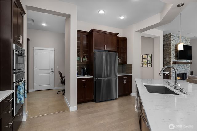 8701 Vashon Court NE, Lacey, WA 98516