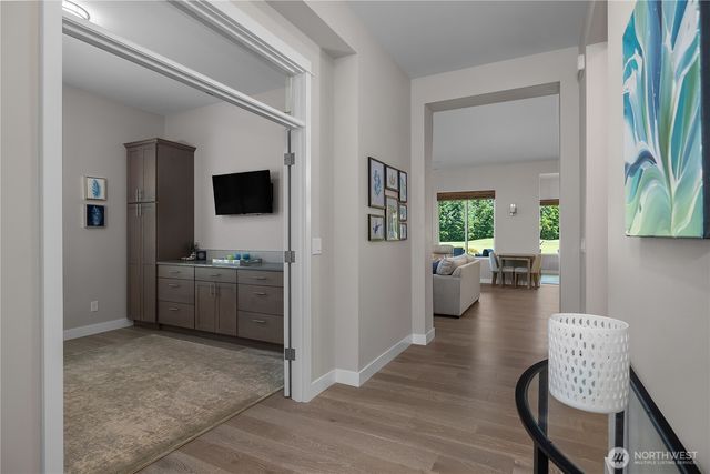 8701 Vashon Court NE, Lacey, WA 98516