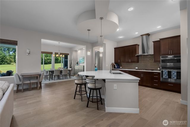 8701 Vashon Court NE, Lacey, WA 98516
