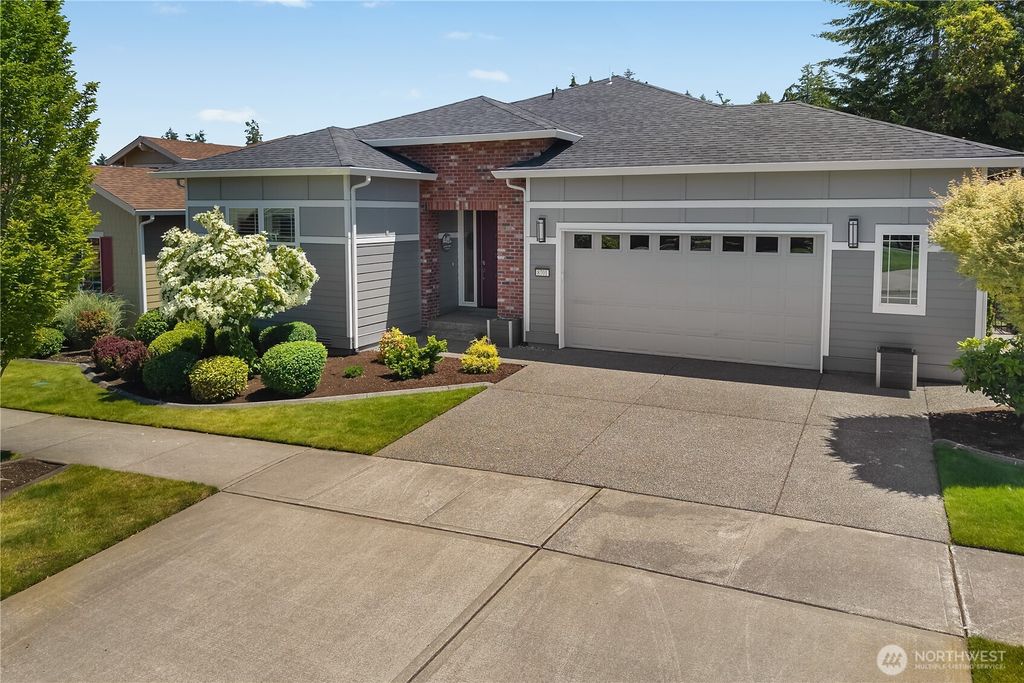 8701 Vashon Court NE, Lacey, WA 98516