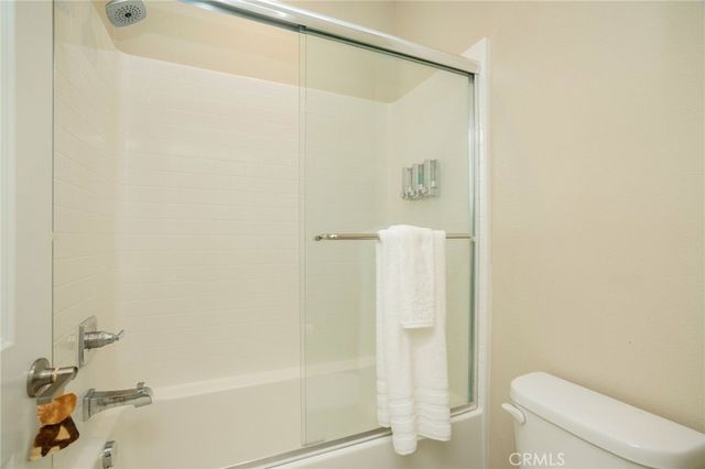 28511 Sparrow Way, Saugus, CA 91350