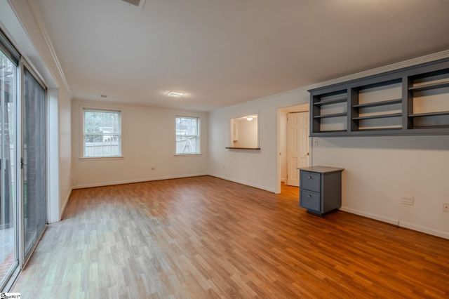 112 Hillsborough Drive, Greenville, SC 29615