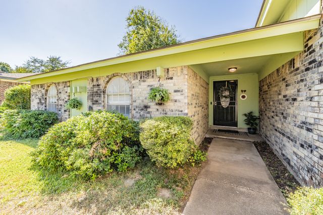 3729 Dawn Drive, North Richland Hills, TX 76180