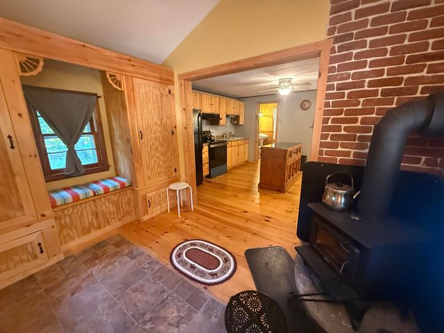 51 Rhode Island Avenue, Tamworth, NH 03886
