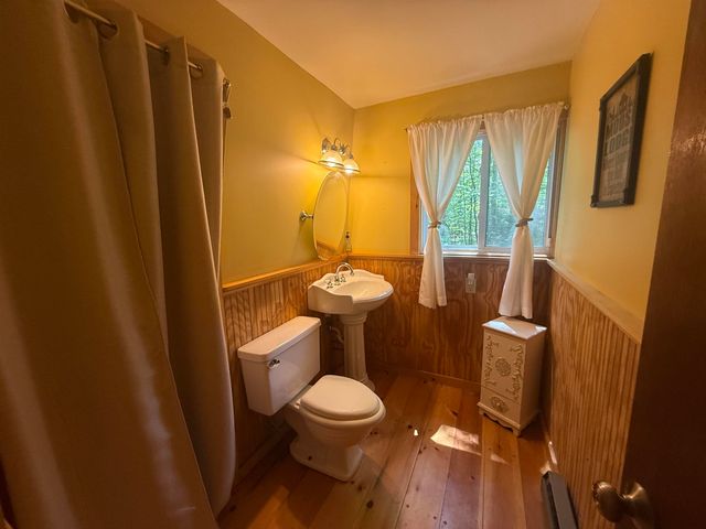51 Rhode Island Avenue, Tamworth, NH 03886