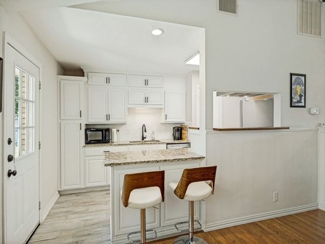 922 Forreston Drive, Richardson, TX 75080