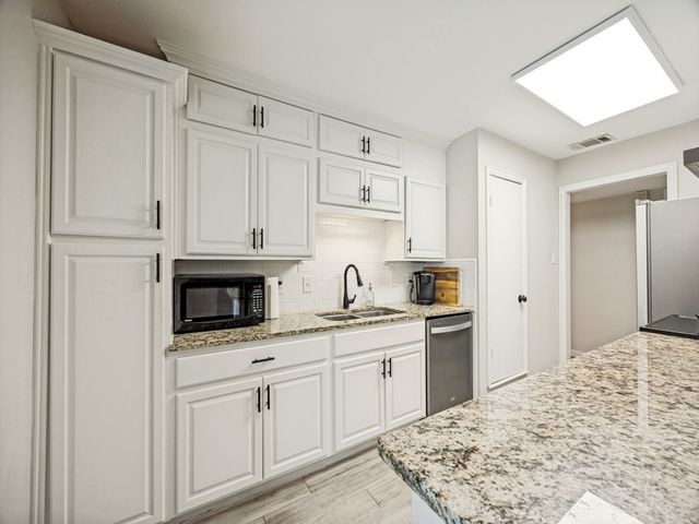 922 Forreston Drive, Richardson, TX 75080