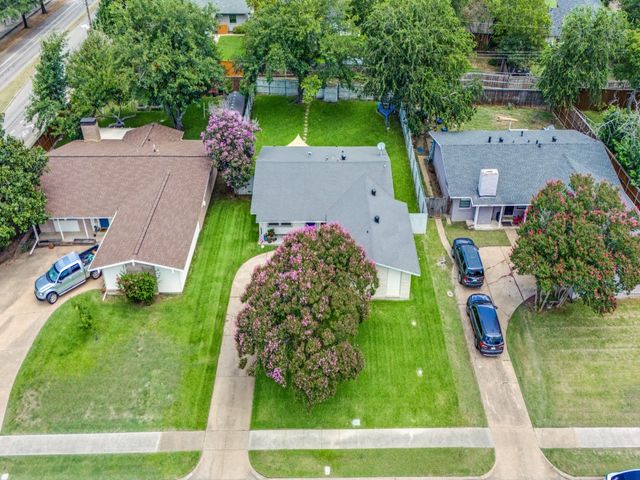 922 Forreston Drive, Richardson, TX 75080
