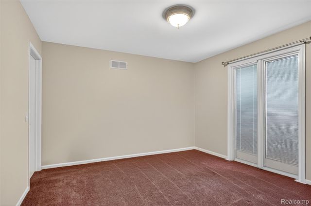 1100 Joshua Drive, Troy, MI 48098