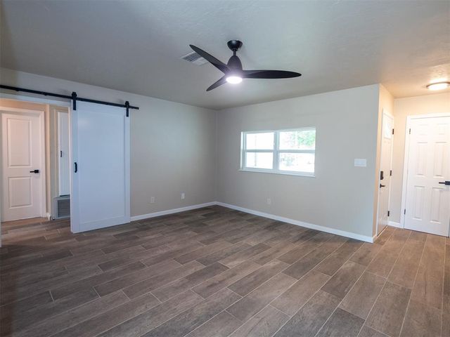 2303 N McKinley Avenue, Shawnee, OK 74804