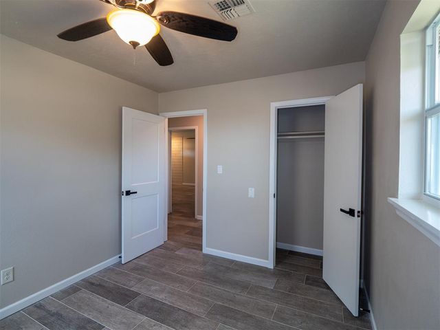 2303 N McKinley Avenue, Shawnee, OK 74804