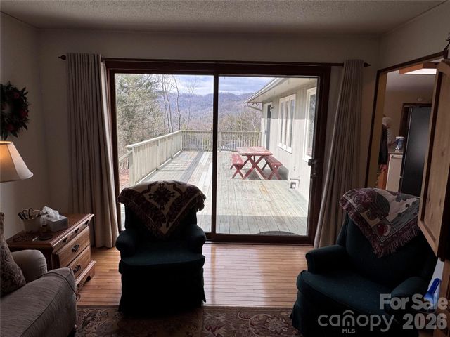 35 Azalea Drive, Spruce Pine, NC 28777