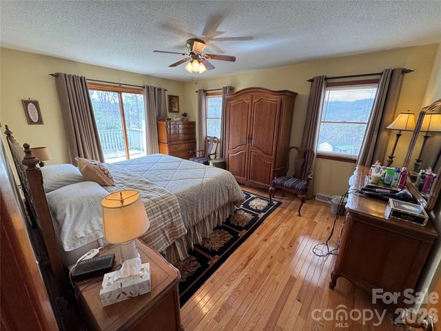 35 Azalea Drive, Spruce Pine, NC 28777