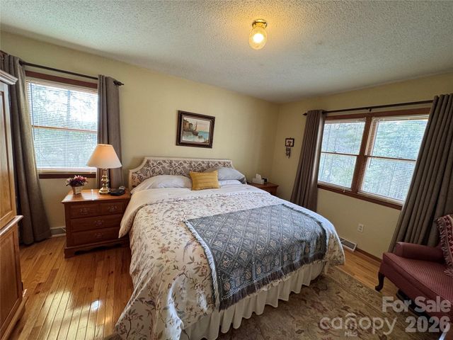 35 Azalea Drive, Spruce Pine, NC 28777