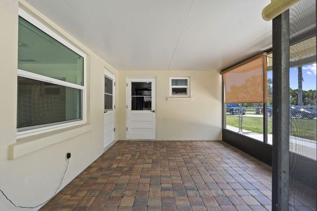 7408 Santa Rosa Parkway, Fort Pierce, FL 34951