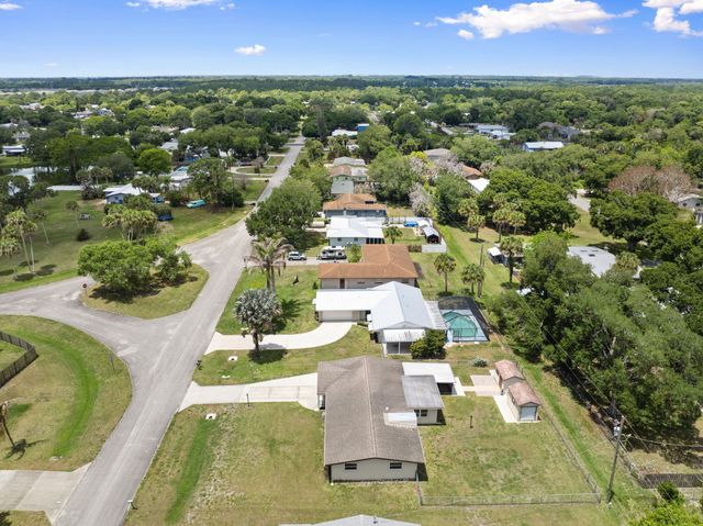 7408 Santa Rosa Parkway, Fort Pierce, FL 34951