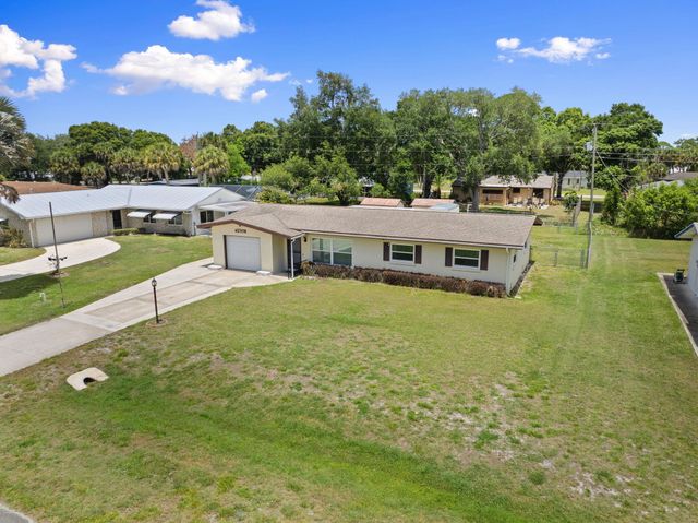 7408 Santa Rosa Parkway, Fort Pierce, FL 34951