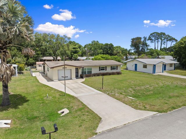 7408 Santa Rosa Parkway, Fort Pierce, FL 34951