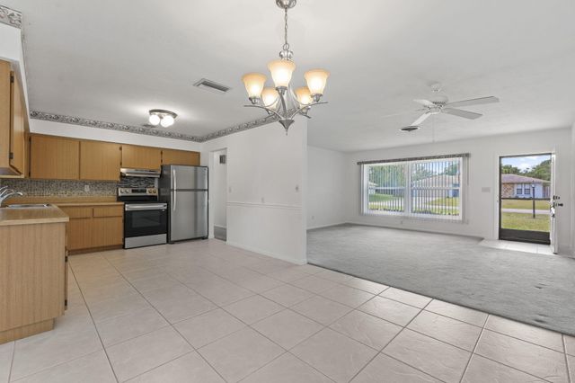 7408 Santa Rosa Parkway, Fort Pierce, FL 34951