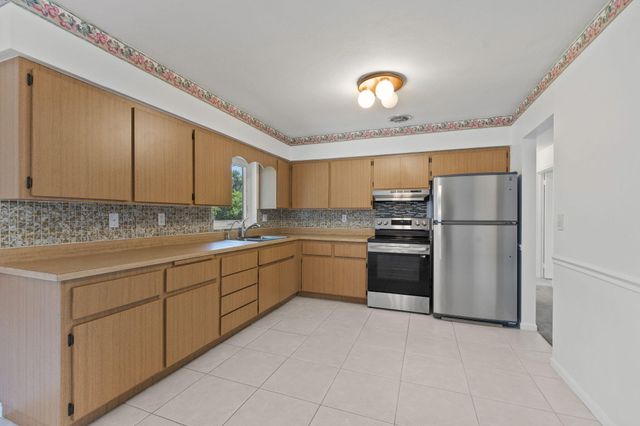 7408 Santa Rosa Parkway, Fort Pierce, FL 34951