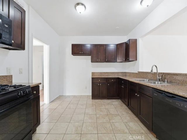 3454 W 76th Street, Los Angeles, CA 90043