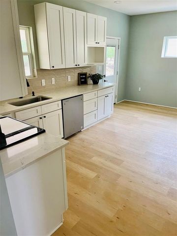 1204 N Mystic DR, Granite Shoals, TX 78654