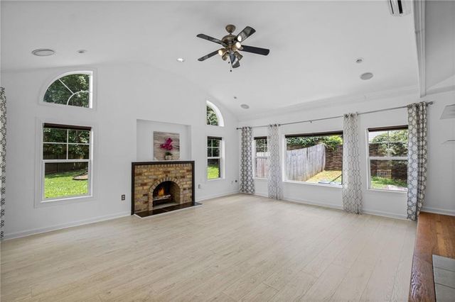 5291 Manhasset Cove, Dunwoody, GA 30338