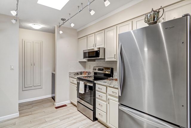 2 S Santa Ana Trail, Corrales, NM 87048