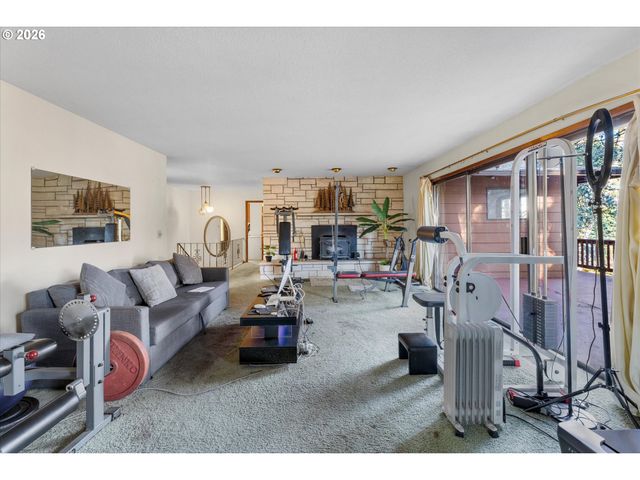 6167 Se KELLOGG Ct, Milwaukie, OR 97267