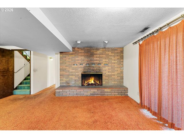 6167 Se KELLOGG Ct, Milwaukie, OR 97267