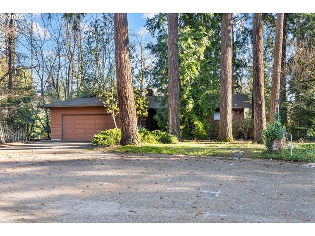 6167 Se KELLOGG Ct, Milwaukie, OR 97267