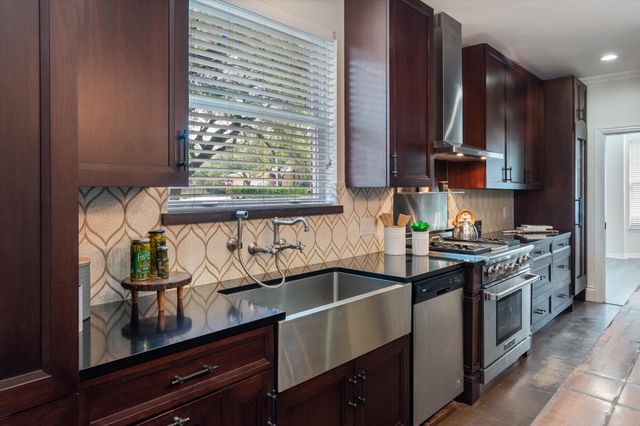 8916 Pepper Rock DR, Austin, TX 78717