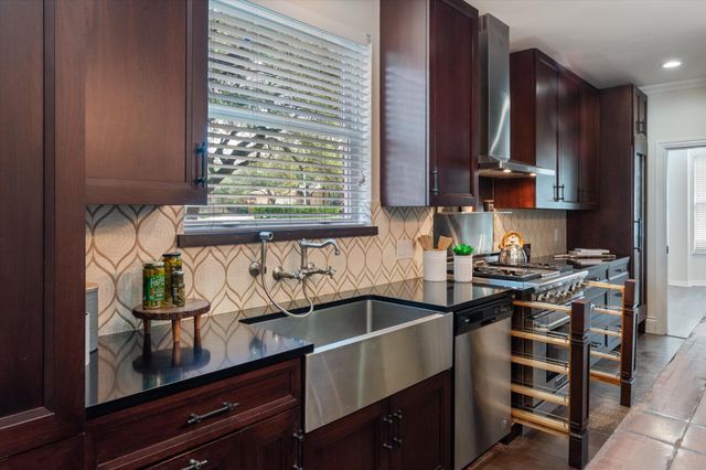 8916 Pepper Rock DR, Austin, TX 78717